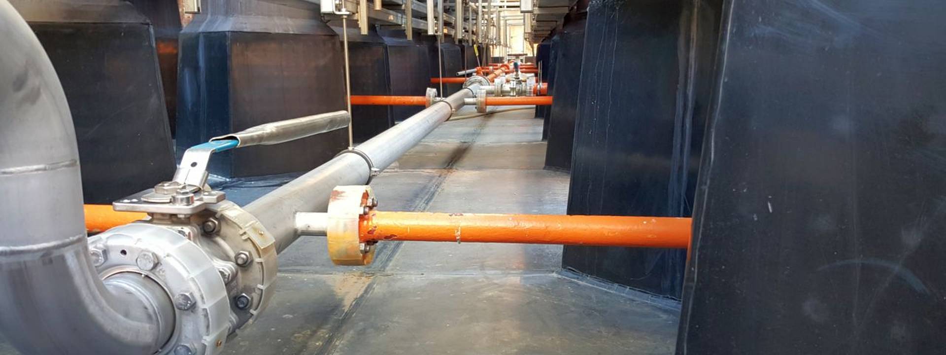 Double-walled pump sumps